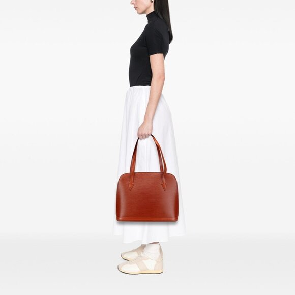 LOUIS VUITTON Brown Leather Shoulder Bag - Picture 10 of 10